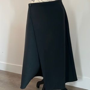 Club Monaco skirt wool , lined . Size 8